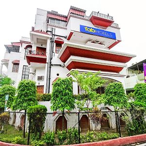 Fabexpress Ullash Residency